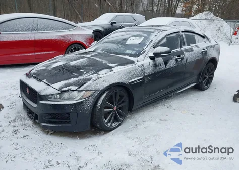 2017 Jaguar Xe 35T R-Sport z USA, uszkodzony, nr VIN SAJAL4BV2HA971584